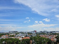 West Coast Drive (D5), Condominium #516884811